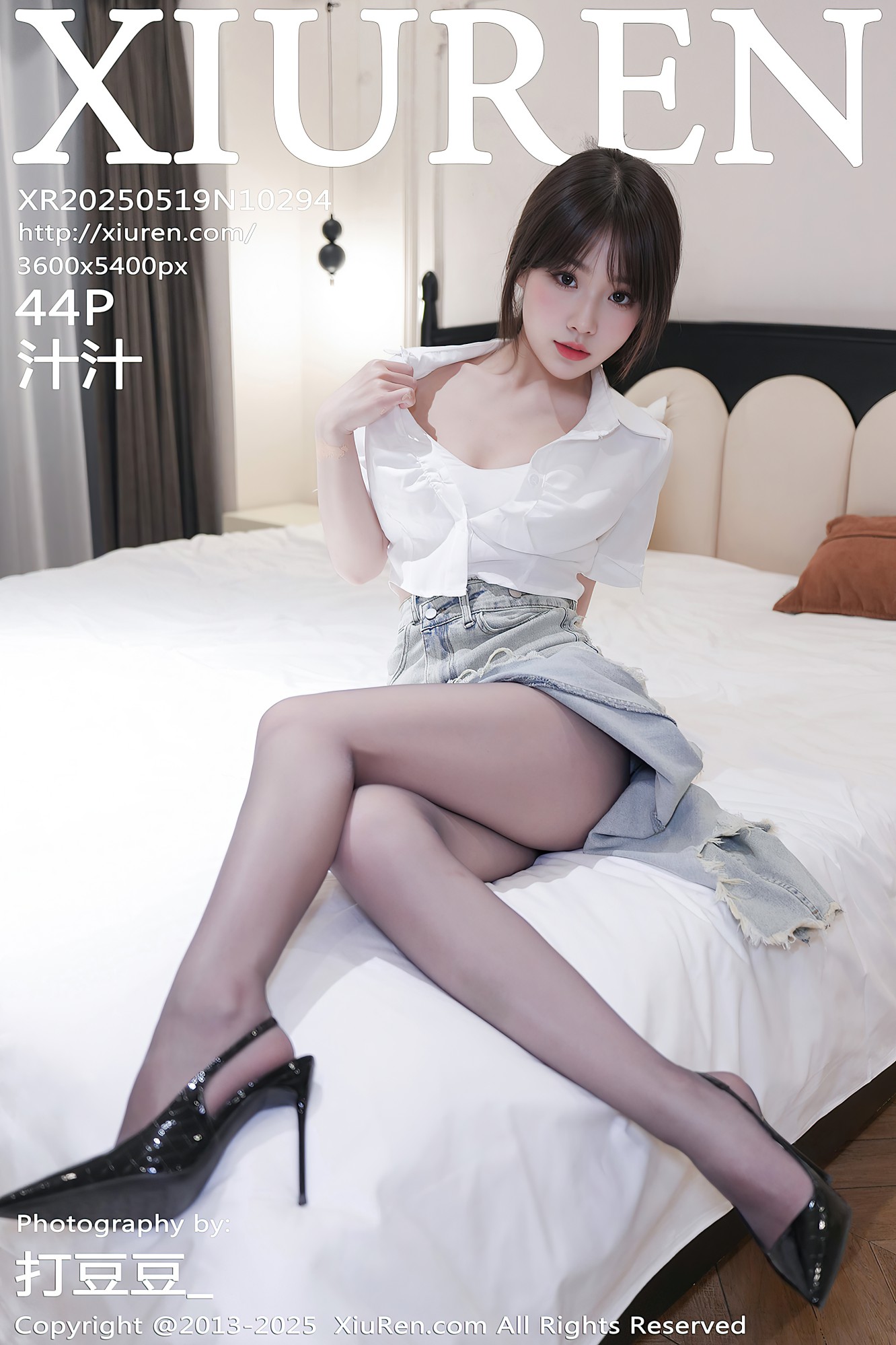 [XIUREN秀人网] 2025.05.19 NO.10294 汁汁 [44P-423MB]